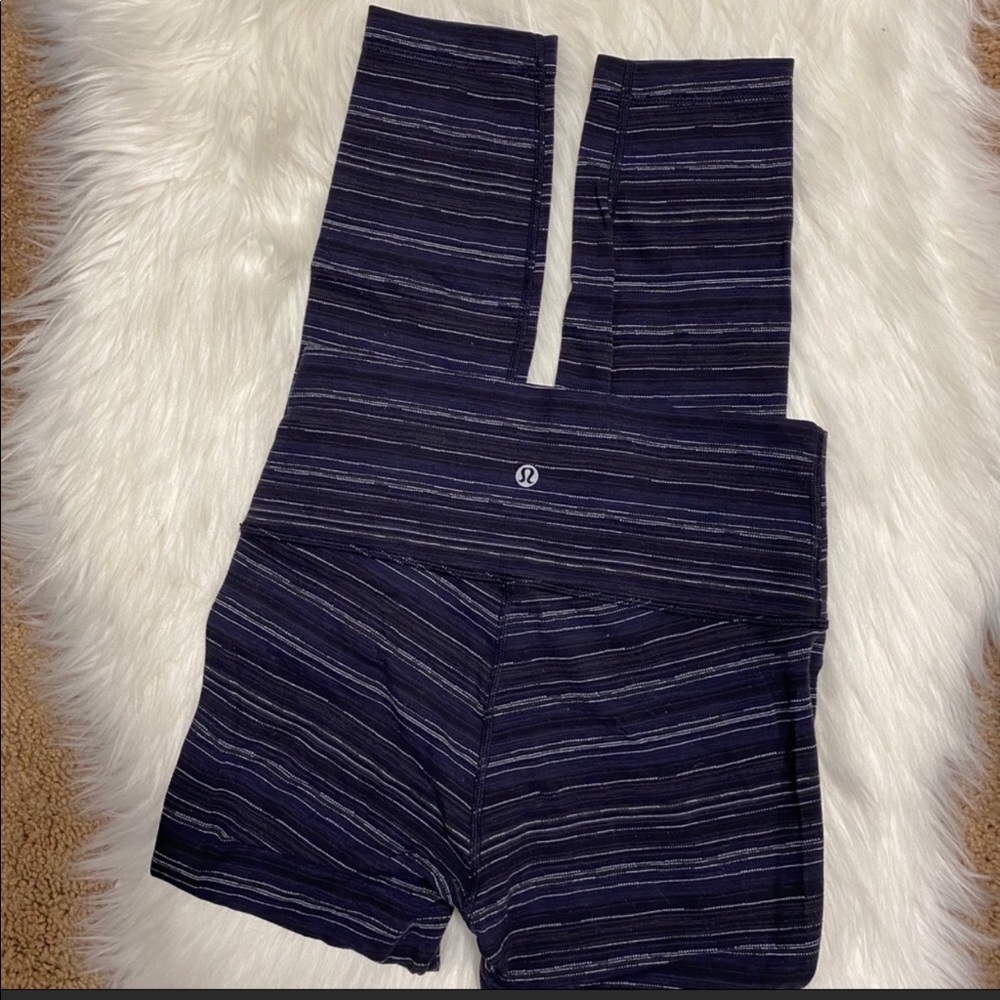 Lululemon Navy Blue Wunder Under Leggings